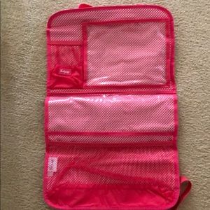 thirty-one hang-up activity organizer